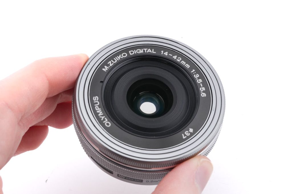 Olympus 14-42mm f3.5-5.6 M.Zuiko Digital EZ ED MSC