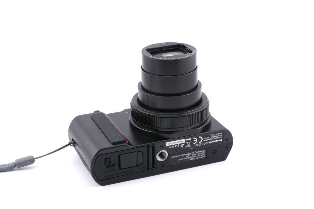 Panasonic Lumix DC-TZ200