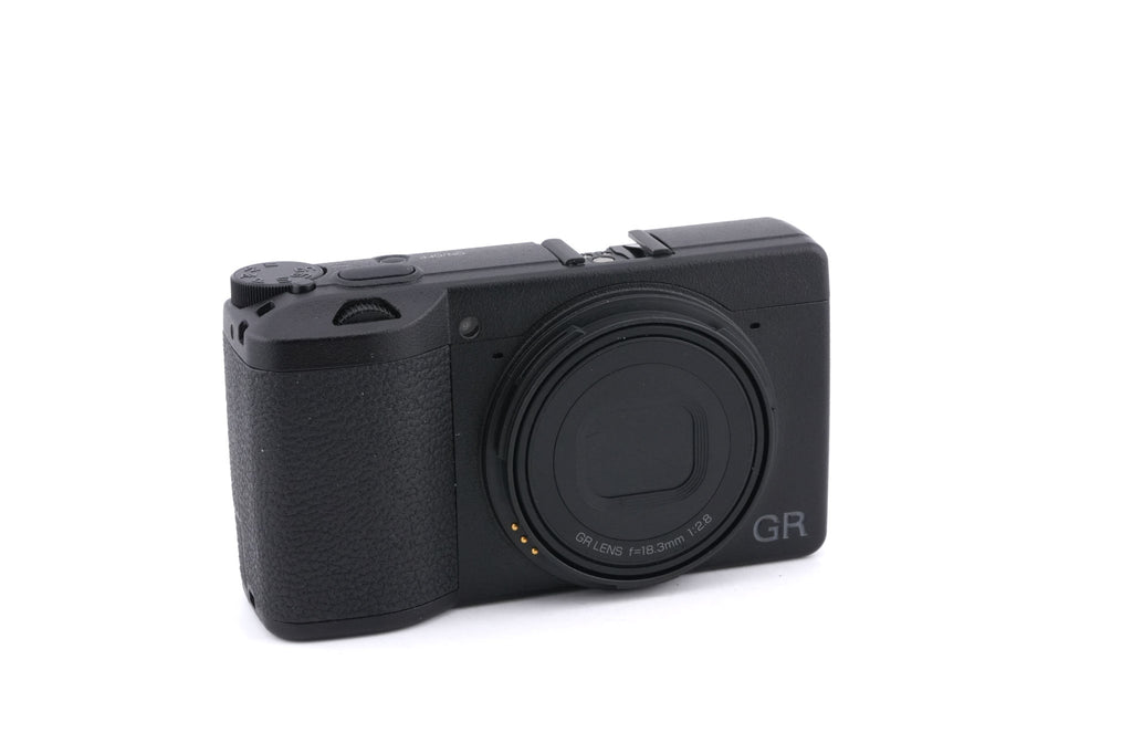 Ricoh GR III