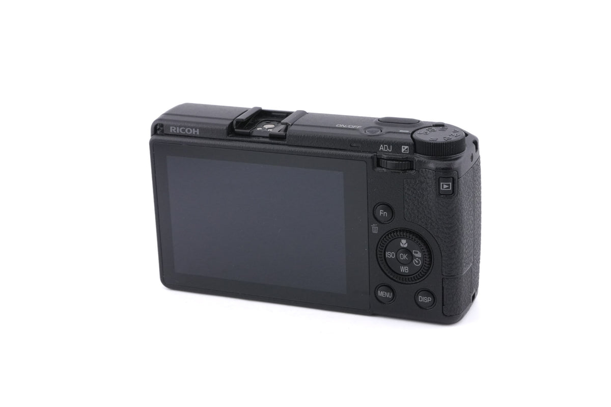 Ricoh GR III