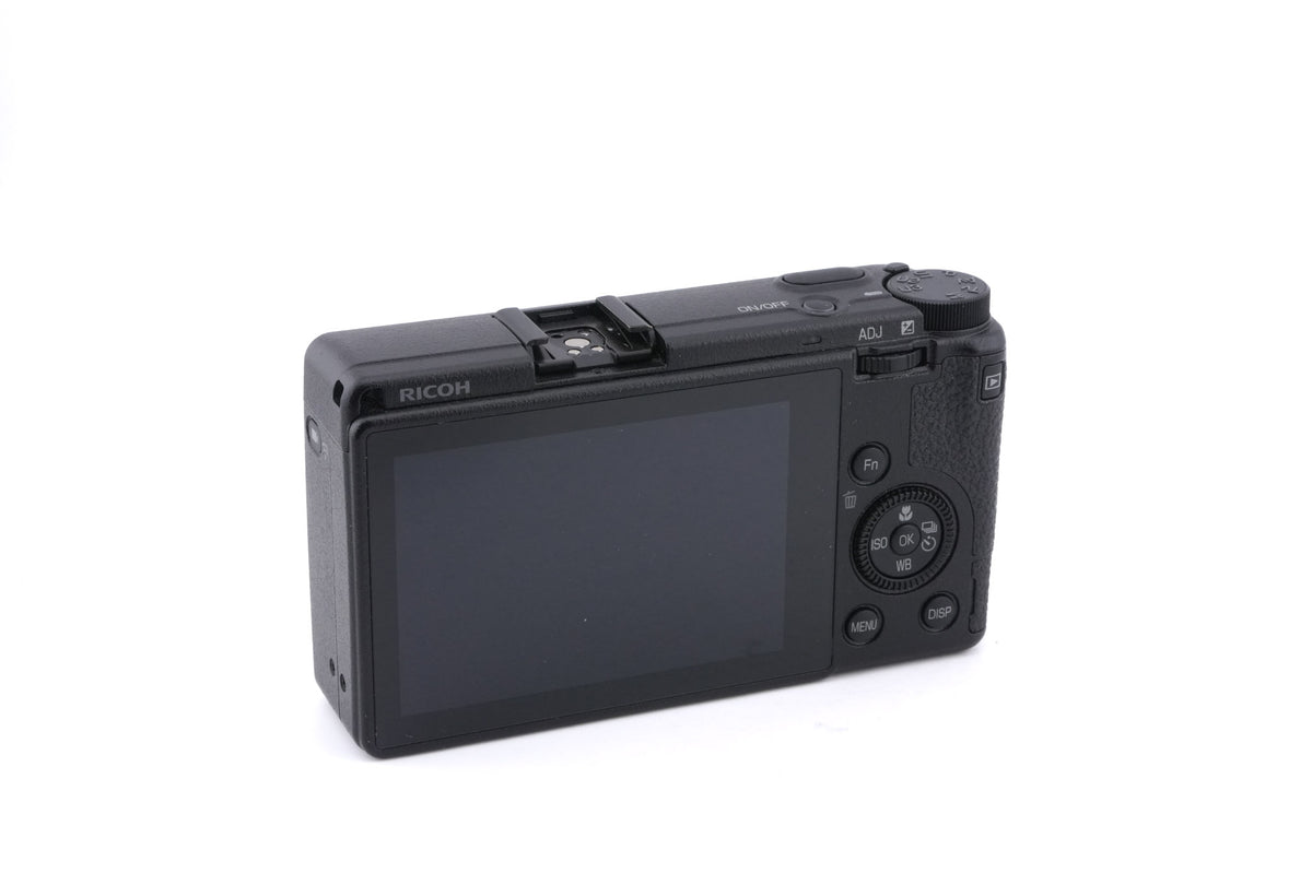 Ricoh GR III