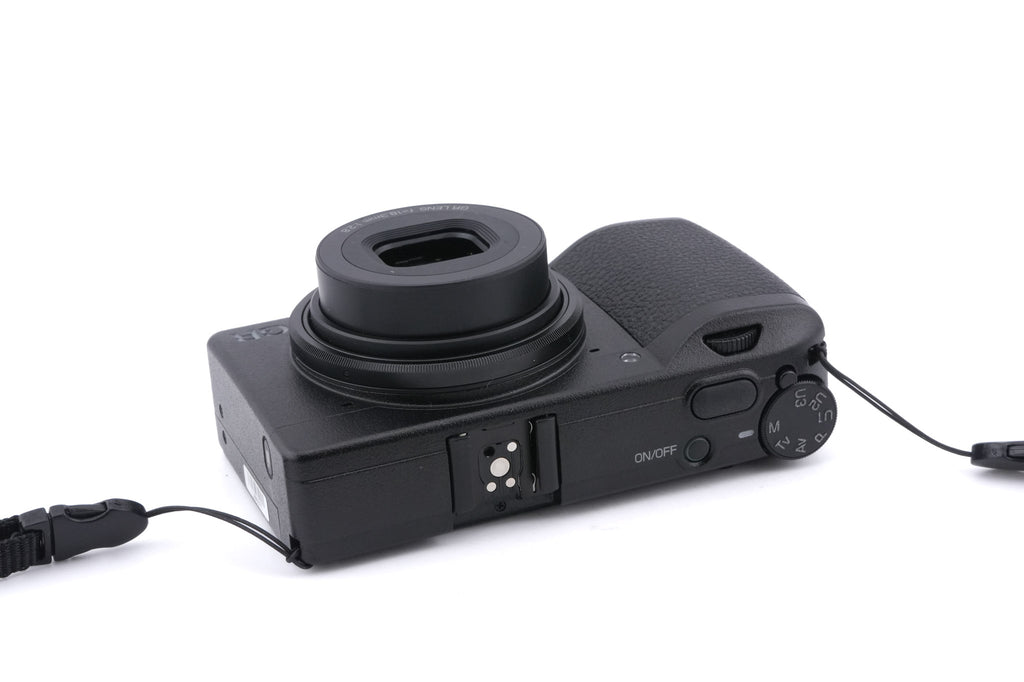 Ricoh GR III