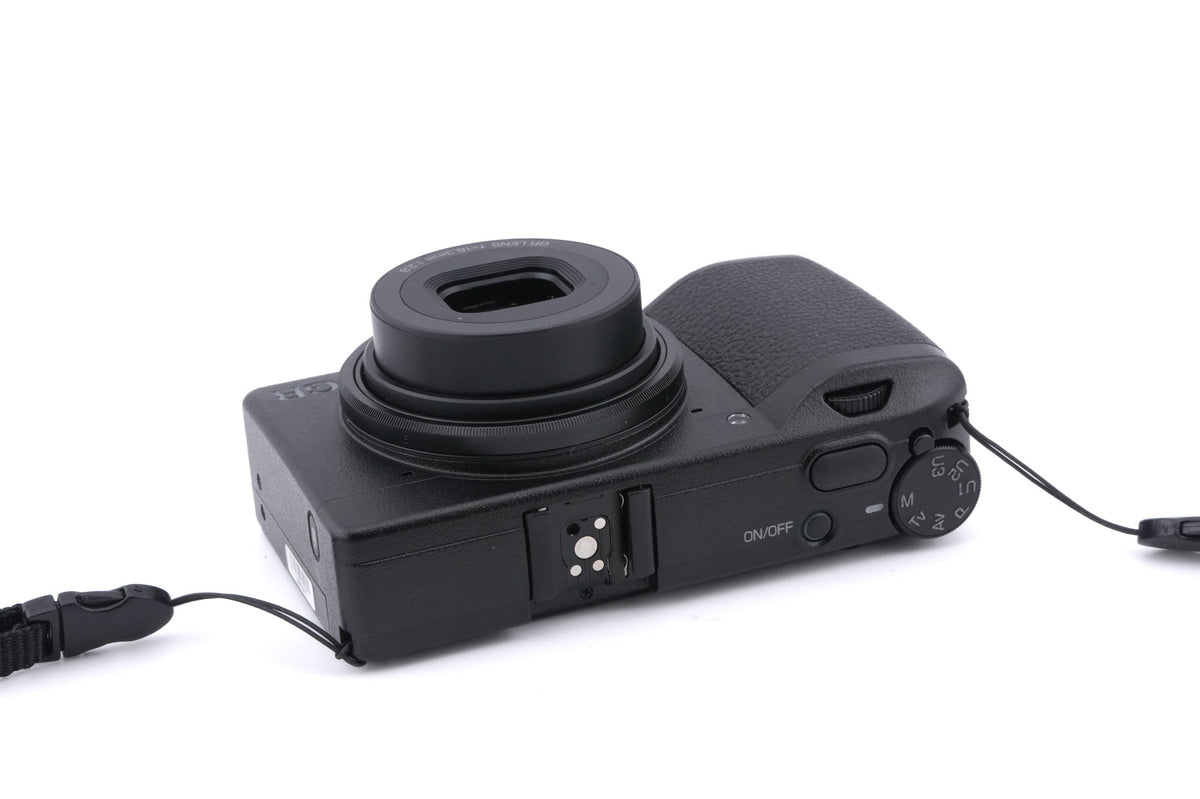 Ricoh GR III