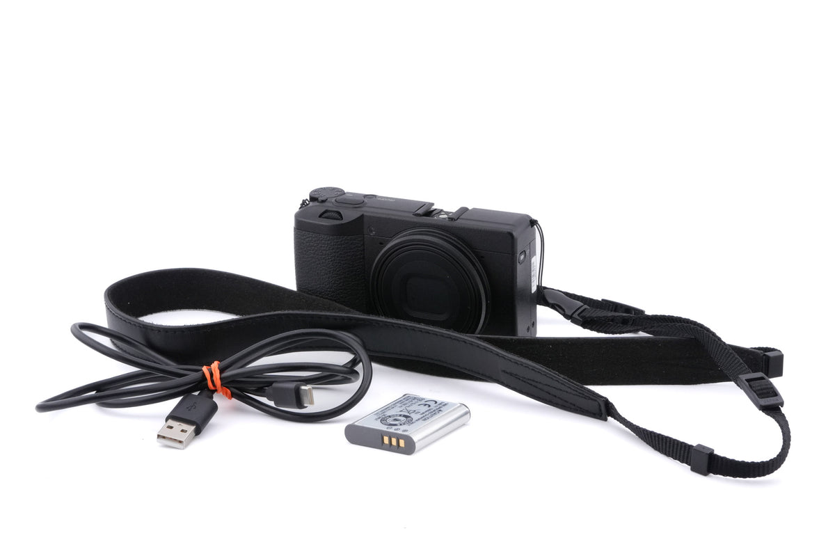 Ricoh GR III