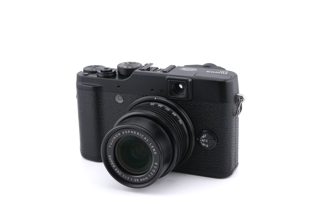 Fujifilm X10
