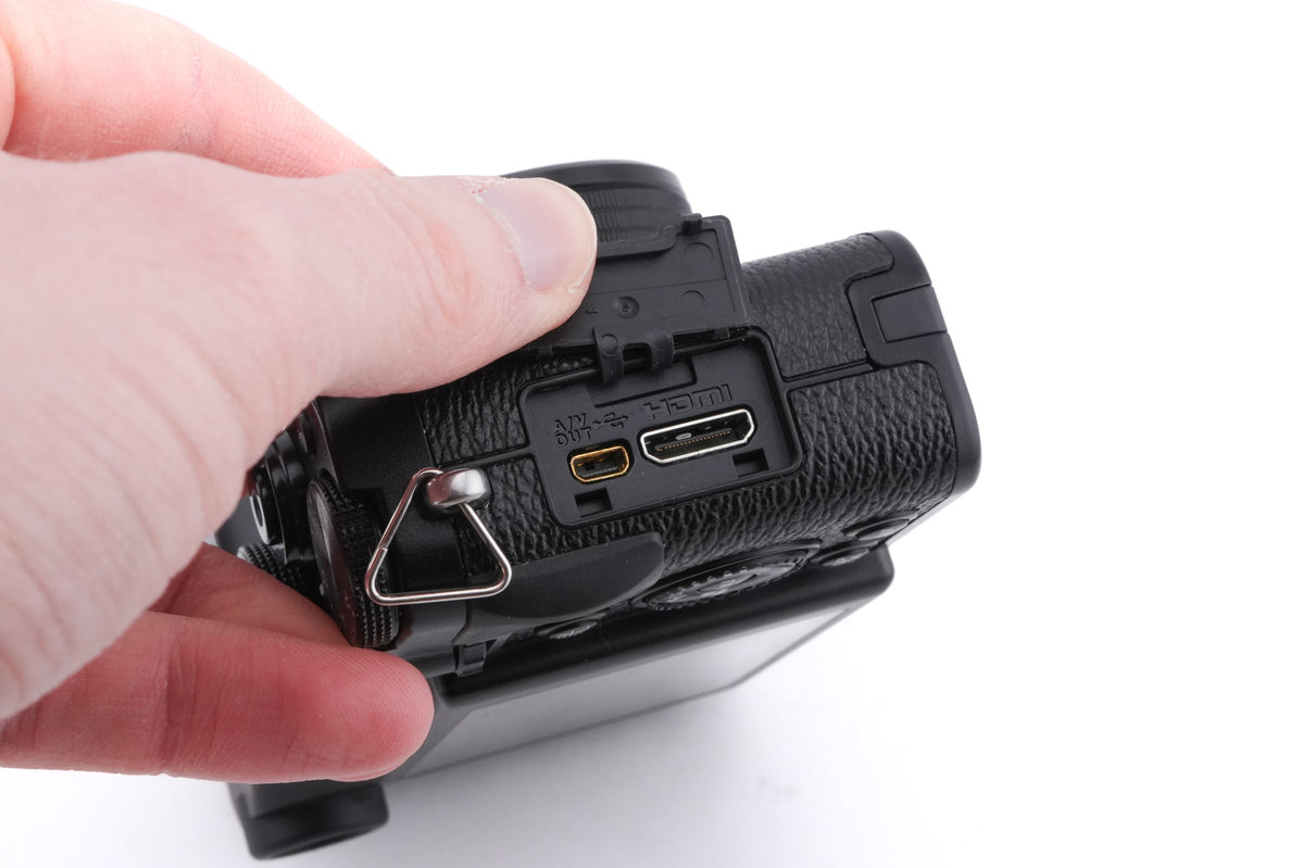Fujifilm X10