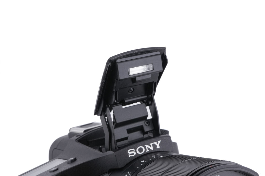 Sony Cyber-Shot DSC-RX10 IV