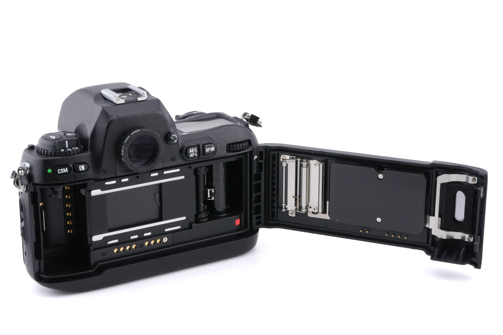 Nikon F100