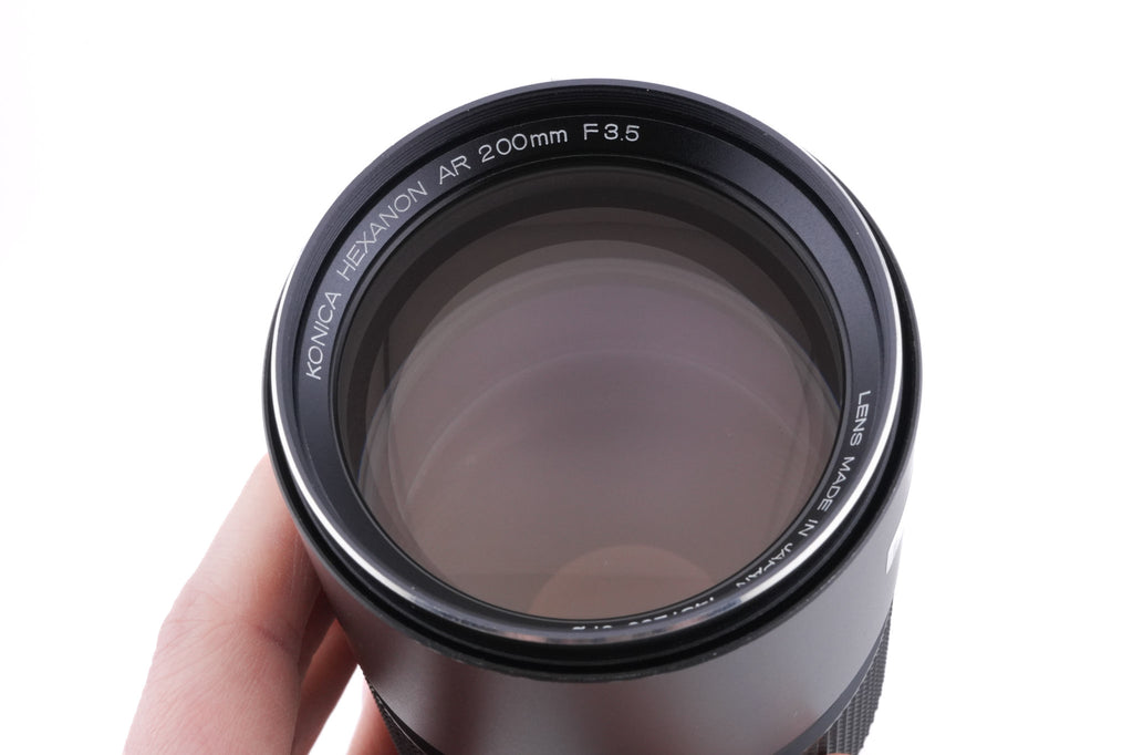 Konica 200mm f3.5 Hexanon AR