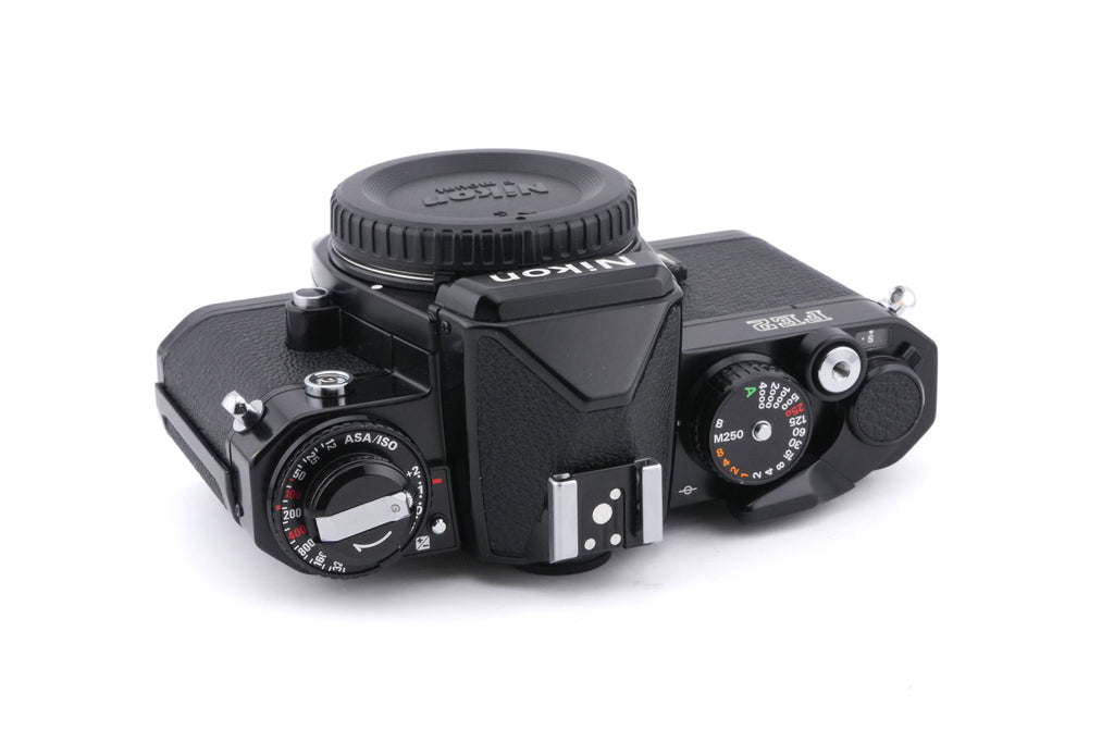 Nikon FE2