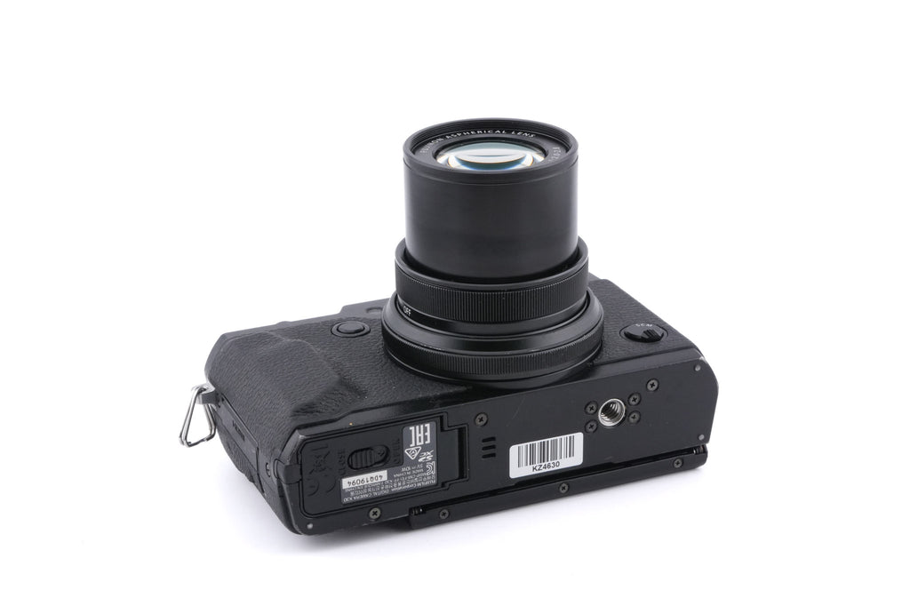 Fujifilm X30