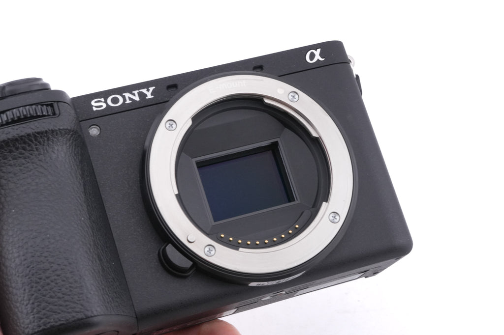 Sony A6700