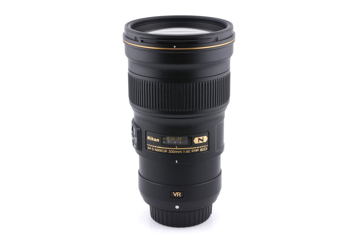 Nikon 300mm f4 AF-S Nikkor E PF ED N VR