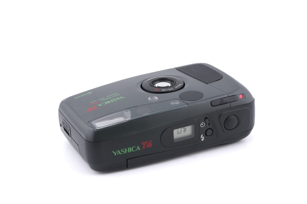 Yashica T4 (Safari)