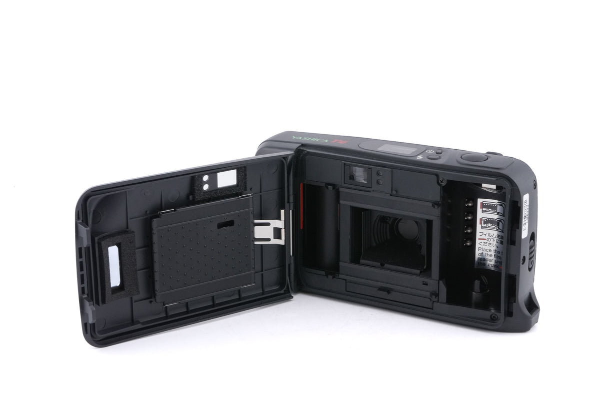 Yashica T4 (Safari)