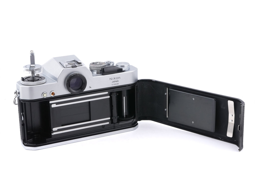 Nikon Nikkormat EL