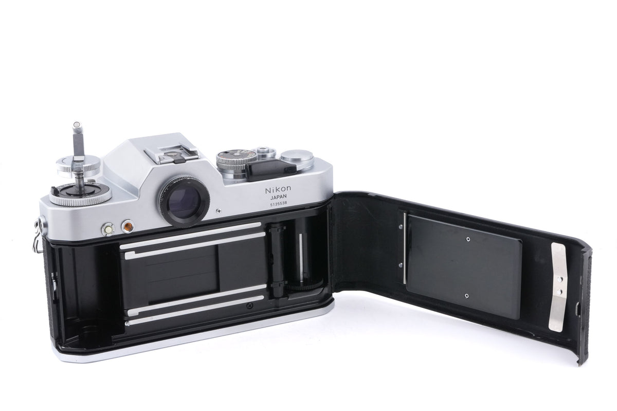 Nikon Nikkormat EL