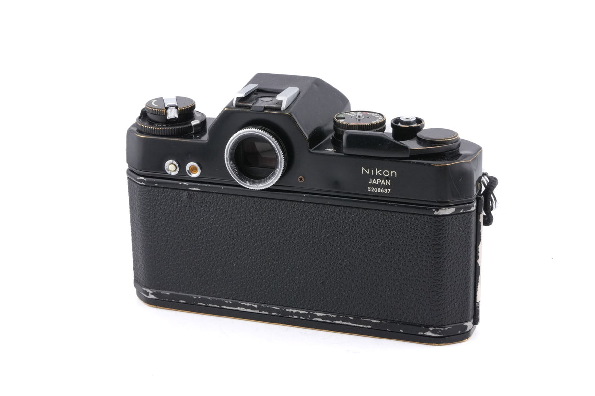 Nikon Nikkormat EL