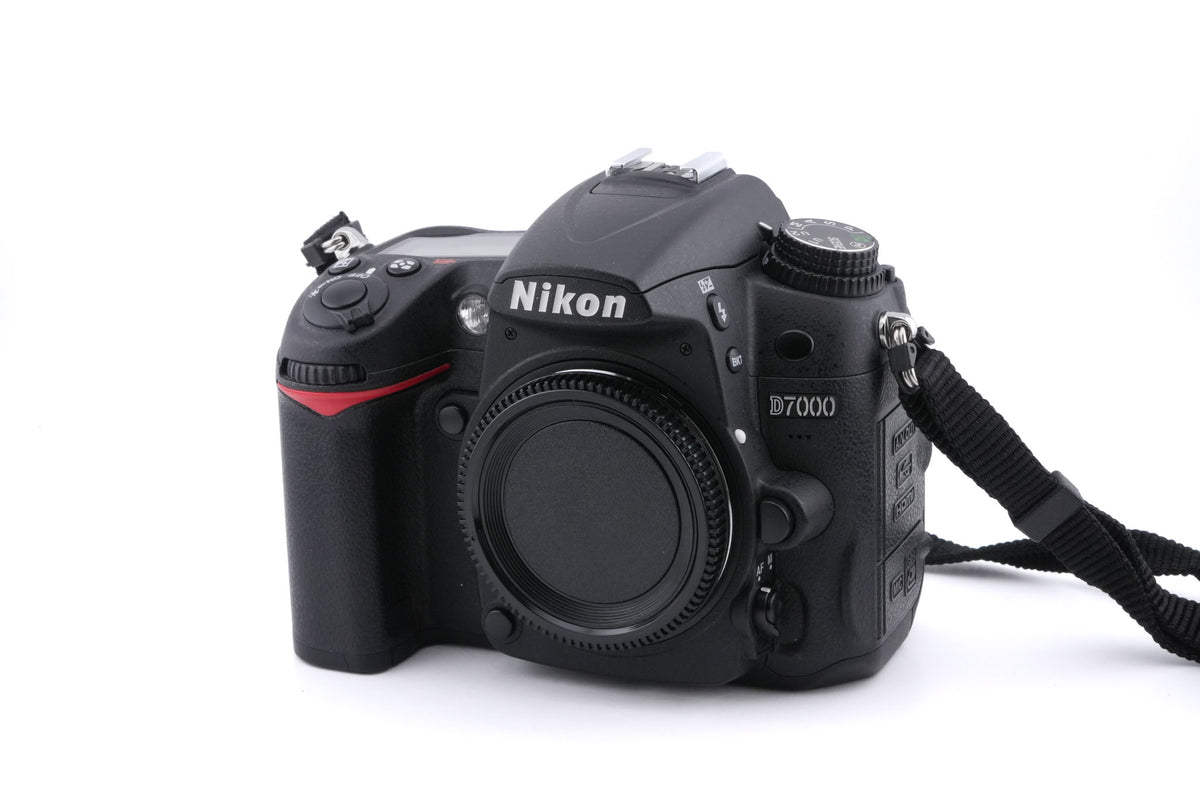 Nikon D7000