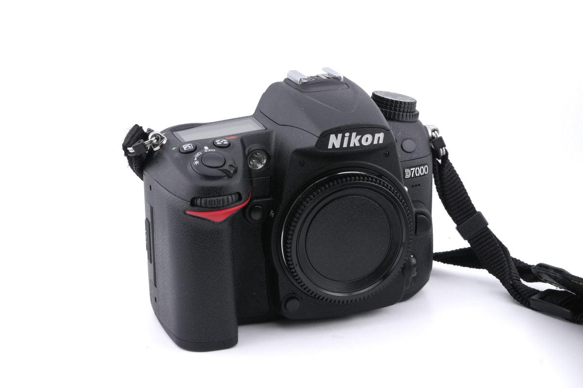Nikon D7000