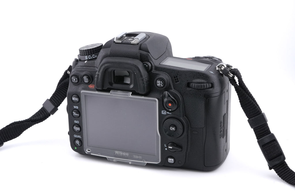 Nikon D7000