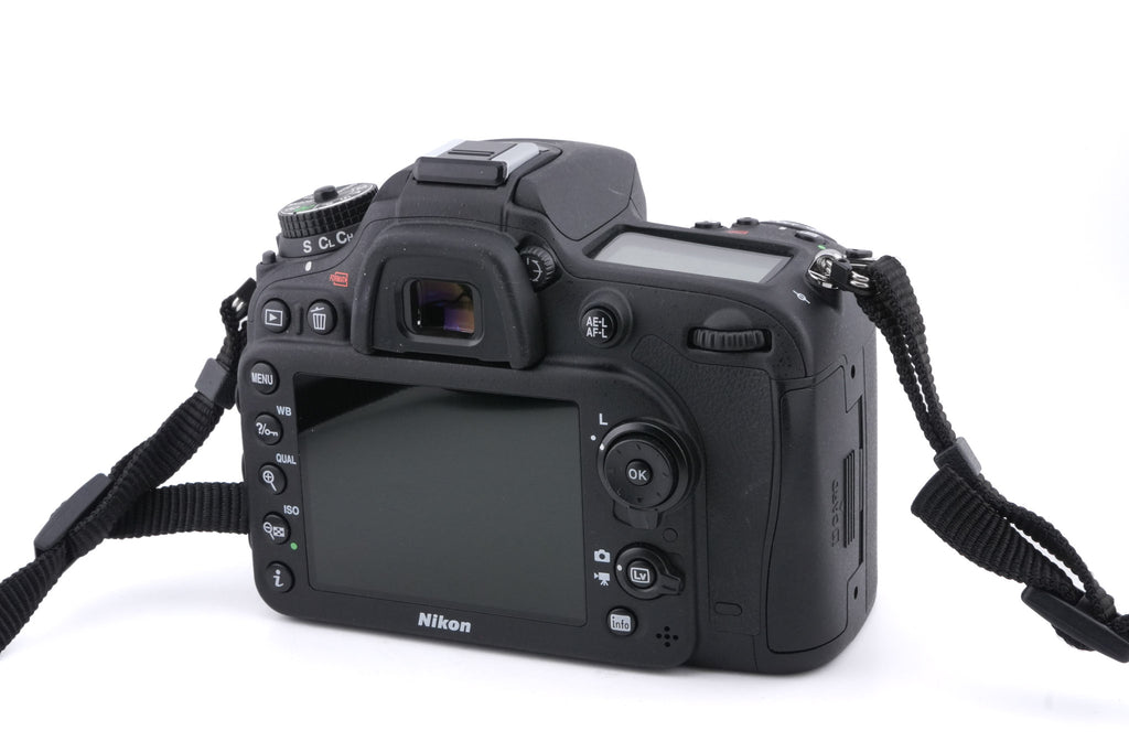 Nikon D7100