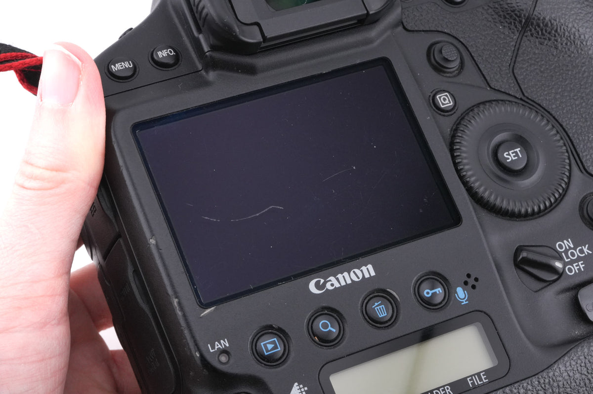 Canon EOS 1DX