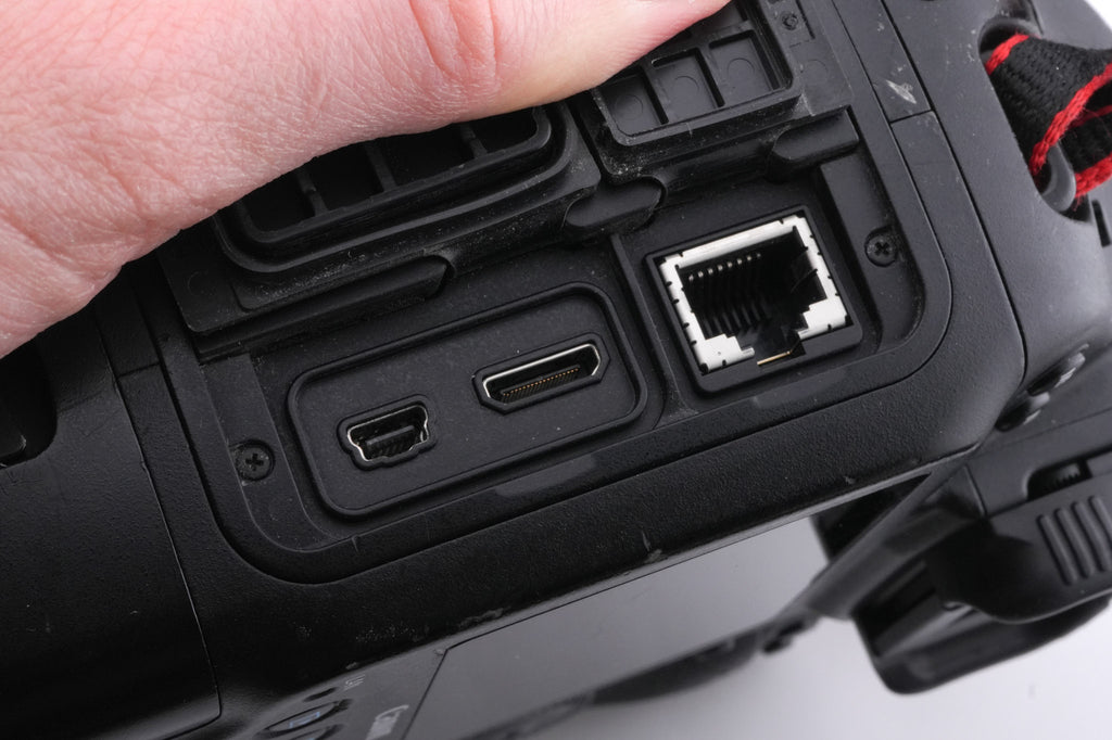 Canon EOS 1DX