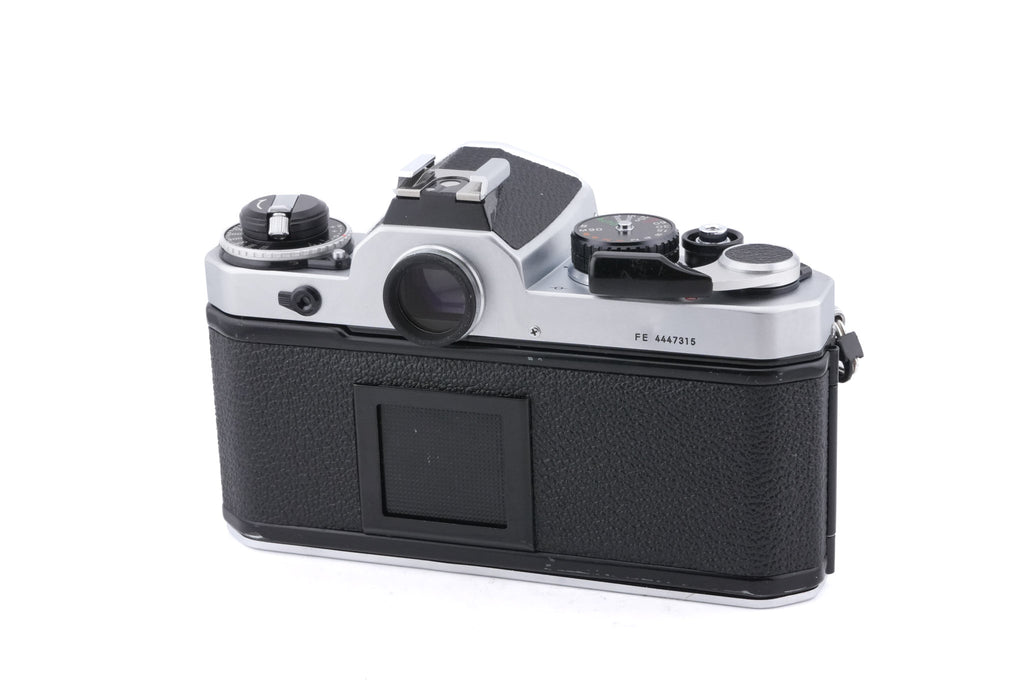 Nikon FE