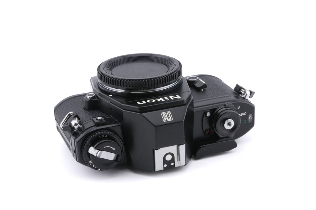 Nikon EM
