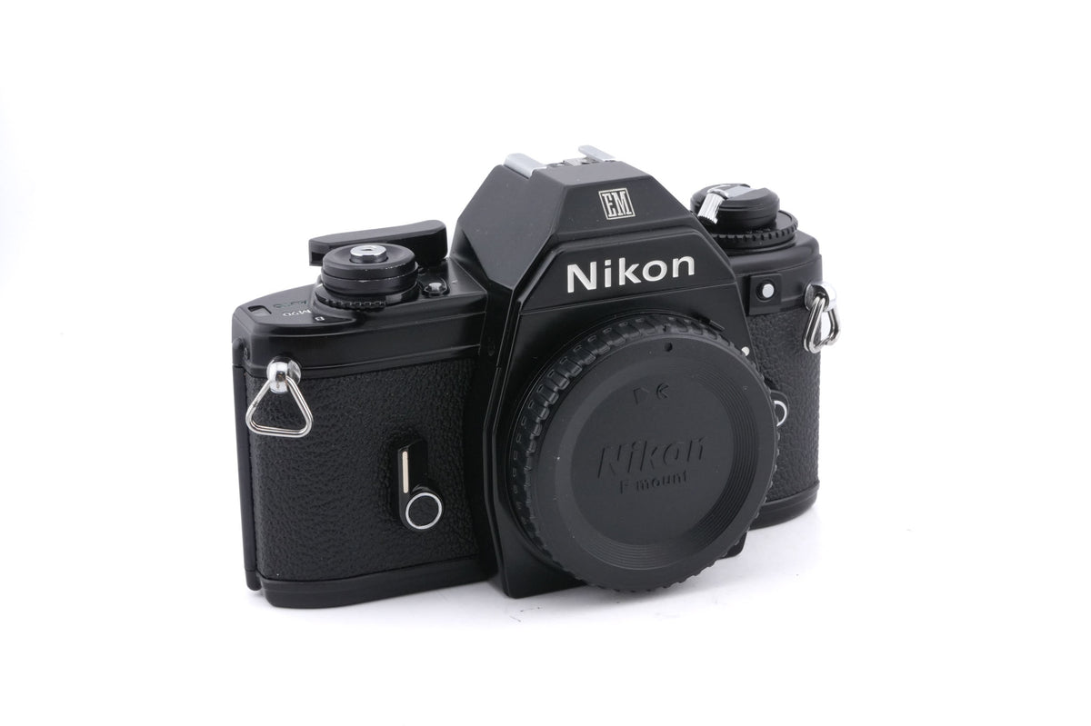 Nikon EM