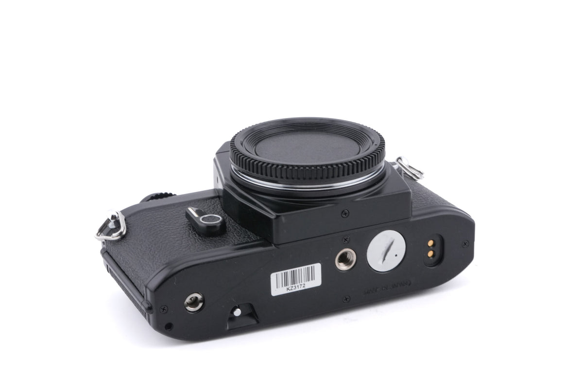 Nikon EM