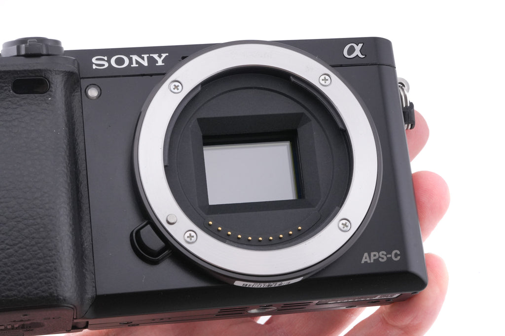 Sony A6000 (Astro Converted)