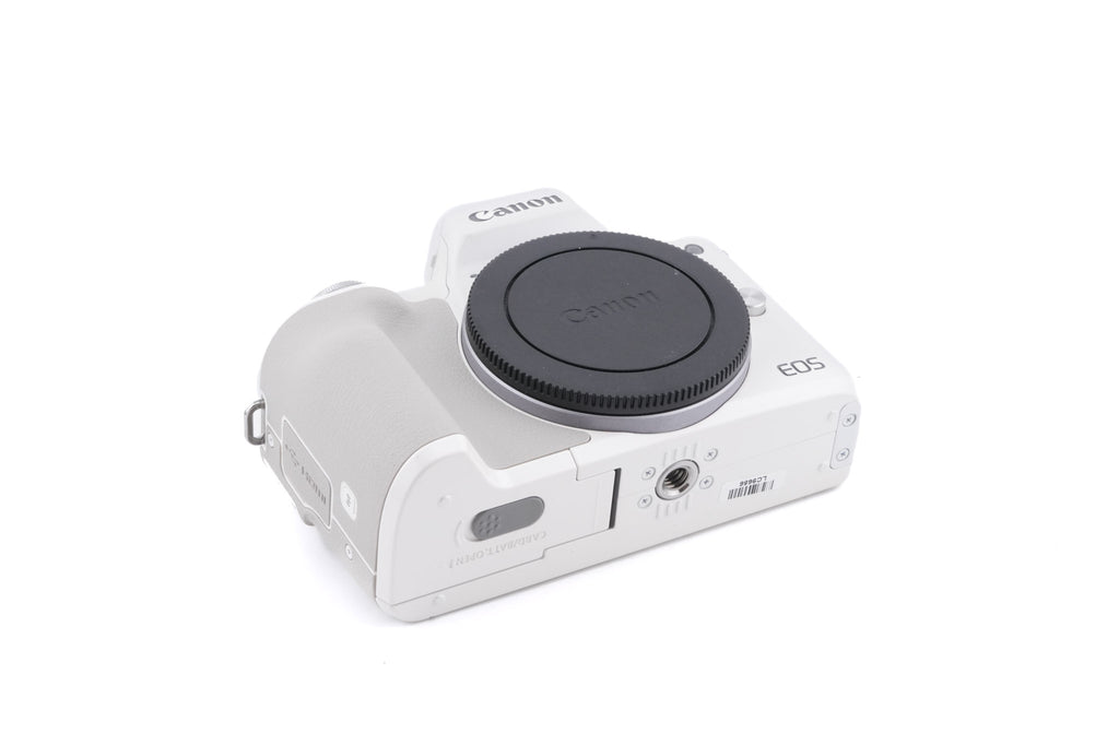 Canon EOS M50