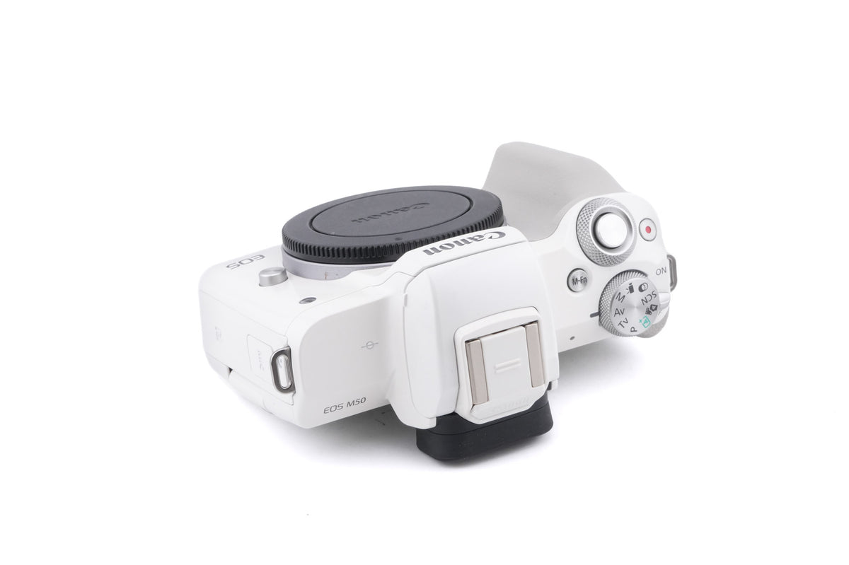 Canon EOS M50
