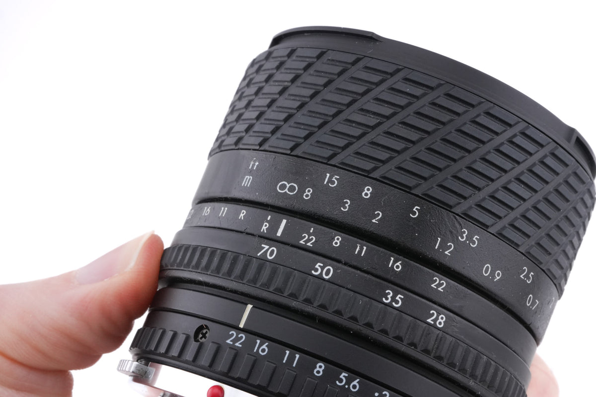Sigma 28-70mm f3.5-4.5 UC Zoom Multi-Coated