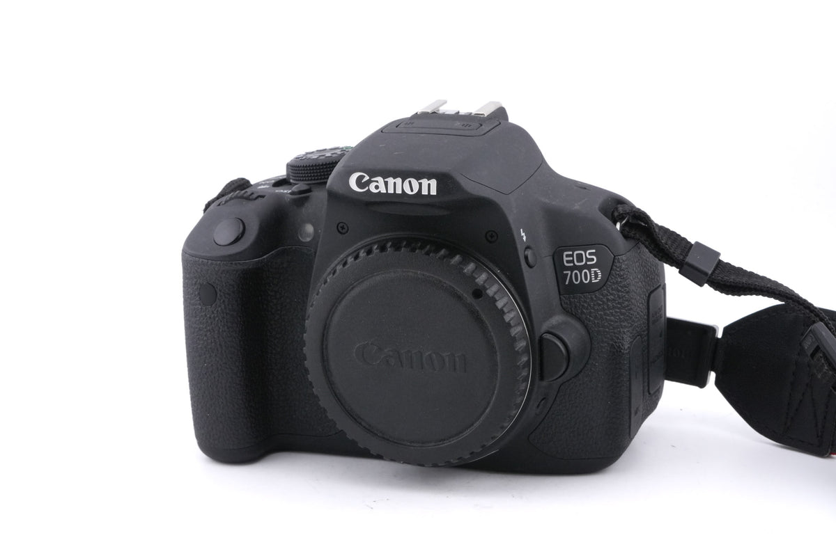Canon EOS 700D