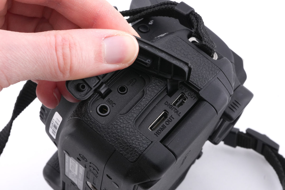 Canon EOS 700D