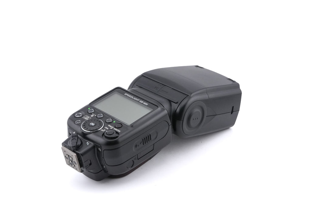 Nikon SB-900 Speedlight