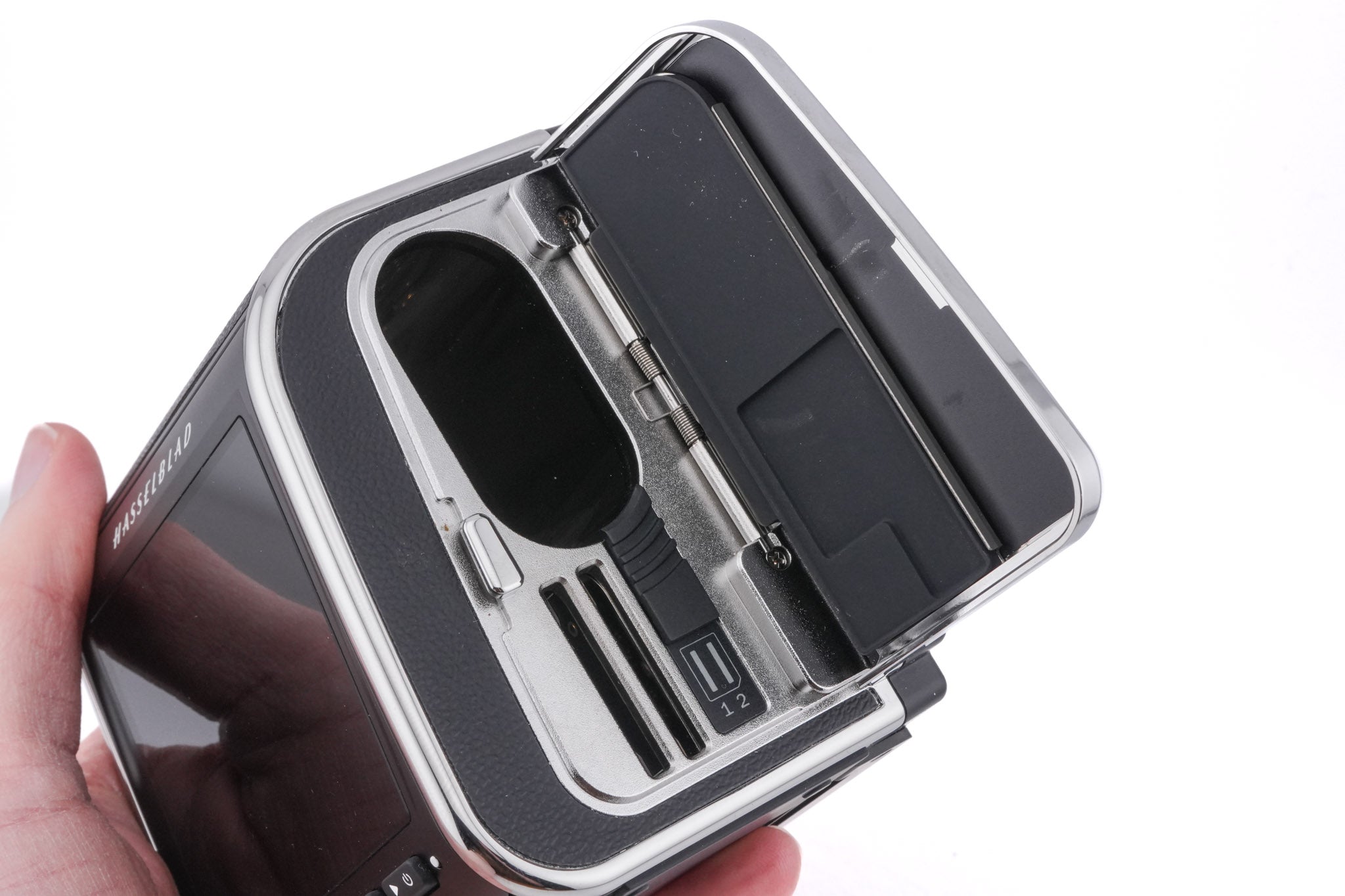 Hasselblad 907X + CFV II 50c Digital Back