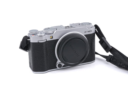 Fujifilm X-M5
