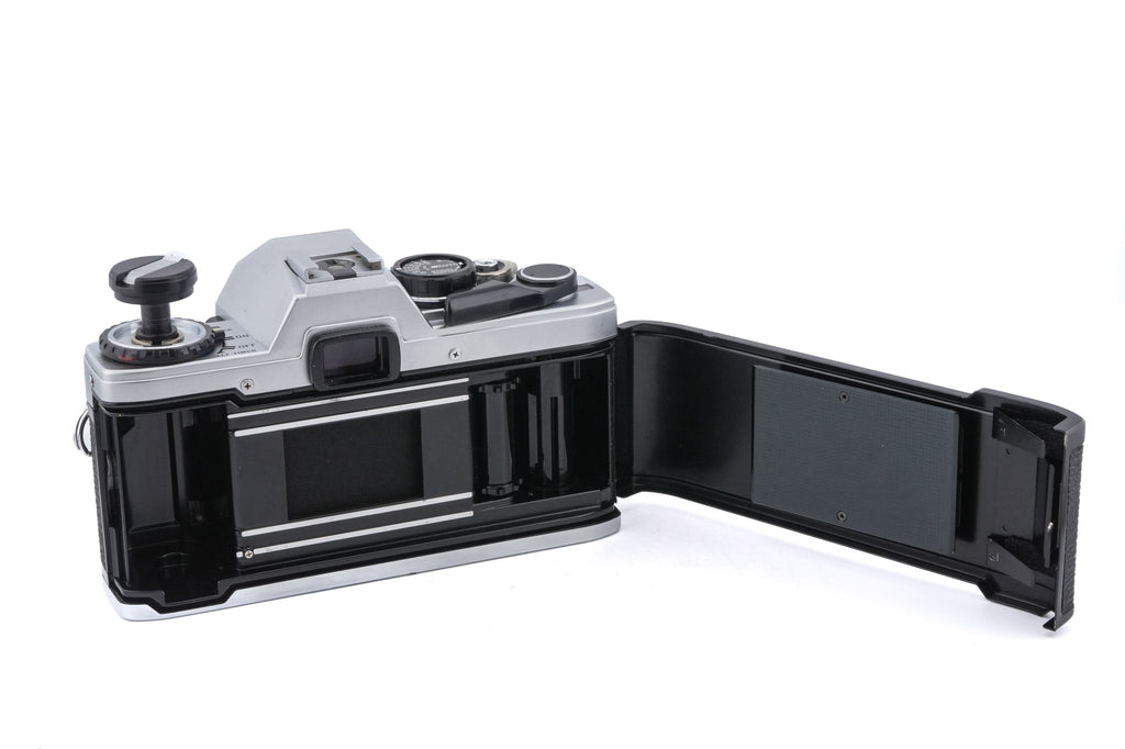 Olympus OM10
