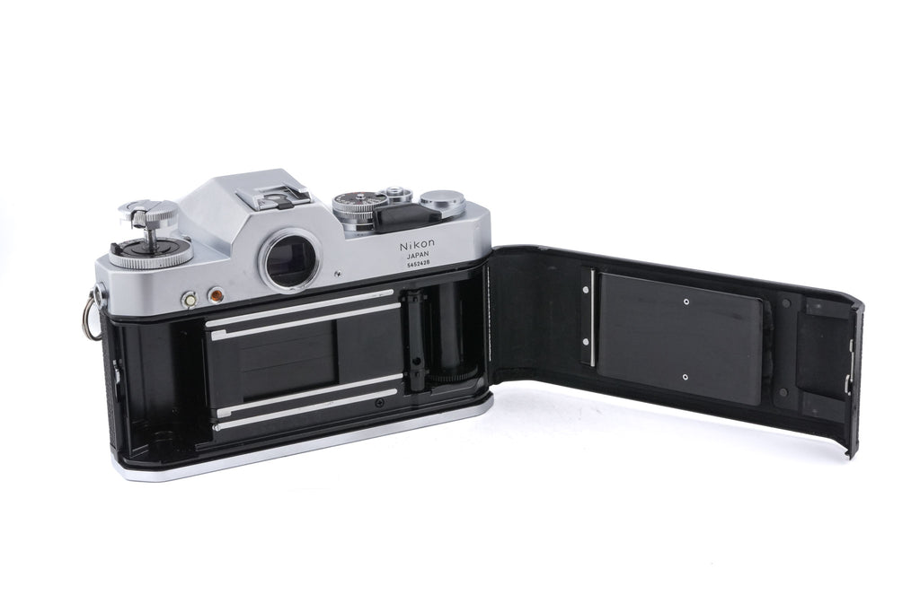 Nikon Nikkormat EL