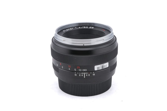 Carl Zeiss 50mm f1.4 Planar T* ZE