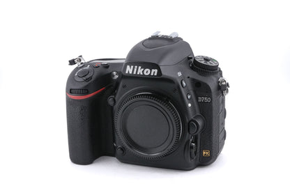 Nikon D750