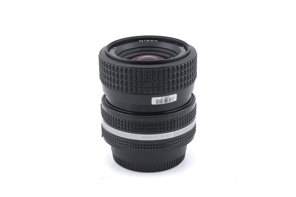 Nikon 35-70mm f3.3-4.5 Zoom-Nikkor AI-S
