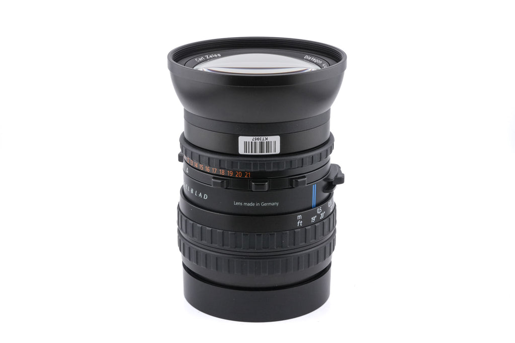 Hasselblad 40mm f4 Distagon T* CFE FLE IF (3020039) + 93mm Haze Filter 1x HZ -0 + Lens Shade / Filter Adapter Ring 93/40 (40693)