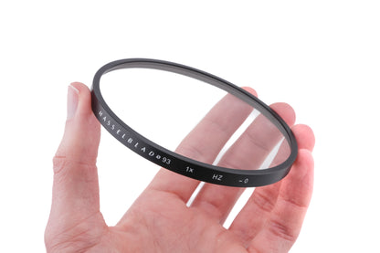 Hasselblad 40mm f4 Distagon T* CFE FLE IF (3020039) + 93mm Haze Filter 1x HZ -0 + Lens Shade / Filter Adapter Ring 93/40 (40693)