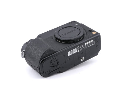 Panasonic Lumix DMC-L1