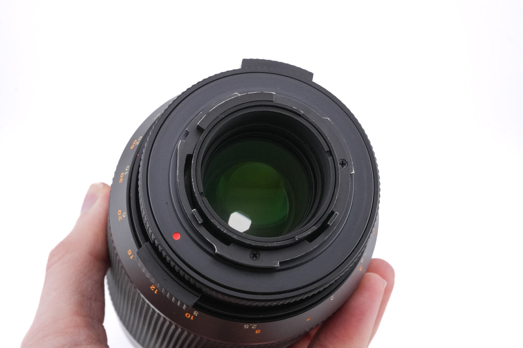Carl Zeiss 70-210mm f3.5 Vario-Sonnar T* (AE)